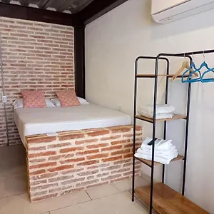 confortable-suite-en-getsemani.cartagena-hotels.org/