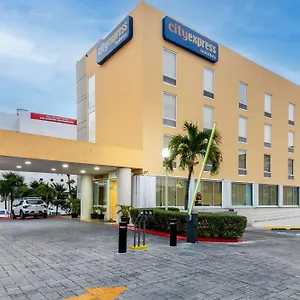 city-express-cancun.quintano-roohotels.com/