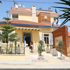 https://saint-elena-boutique-hotel.hotelsatayianapa.com