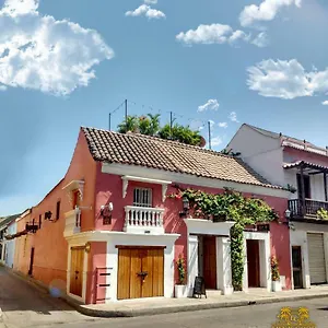 https://life-is-good-hostel.cartagena-hotels.org