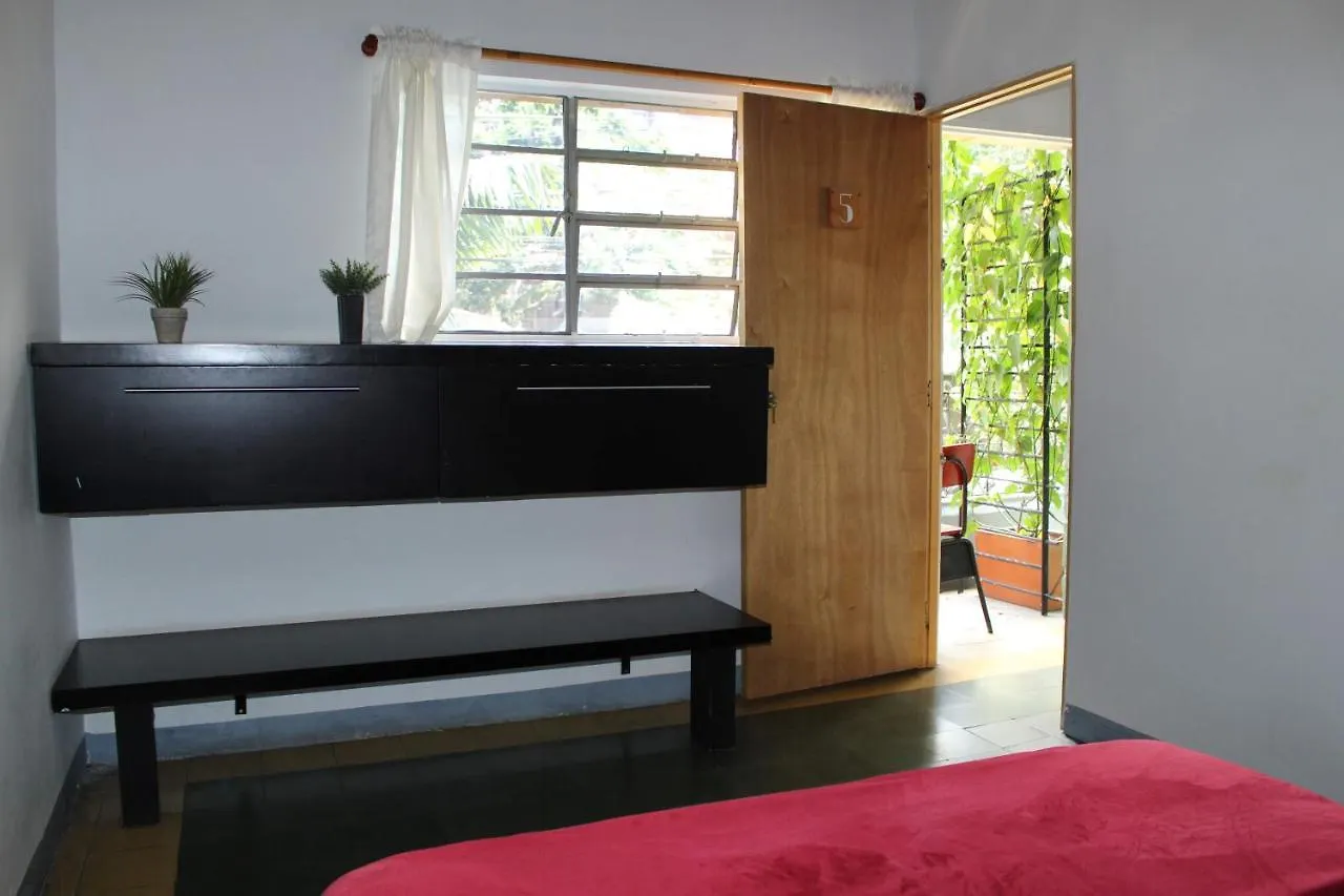 Hostal Casa Estacion Medellin Hostel