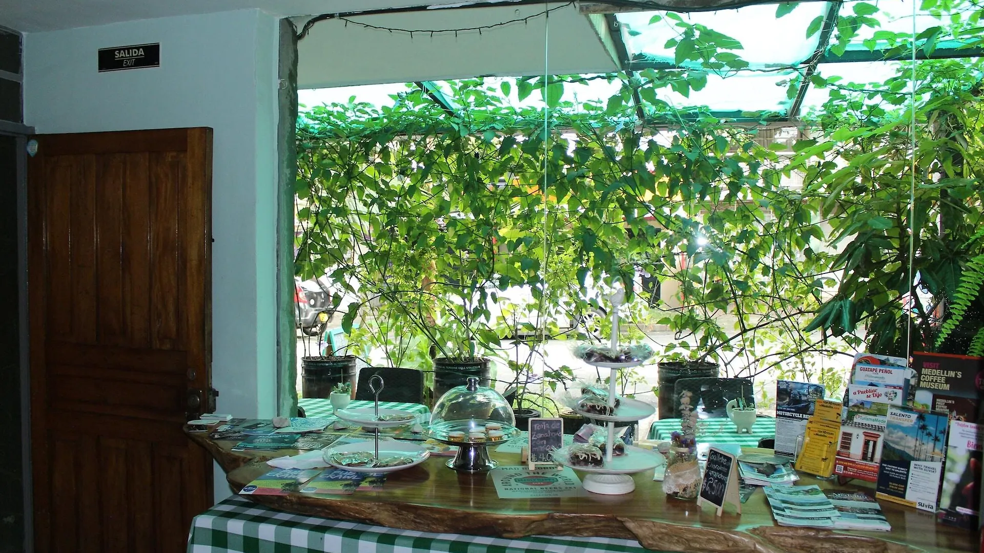بيت شباب Hostal Casa Estacion ميديلين