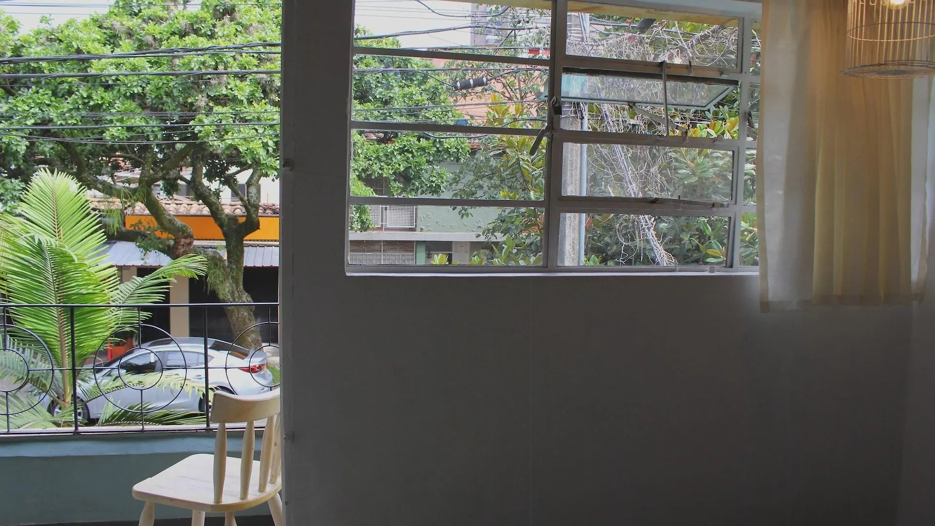 Hostal Casa Estacion Medellin Colombia