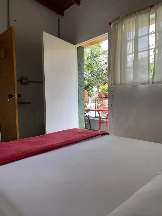 Hostal Casa Estacion Medellin